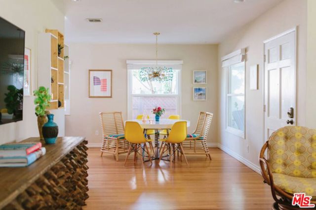 11533 National Boulevard, Los Angeles CA: https://media.crmls.org/mediaz/379db459-e8ea-460a-85e6-2382c19e334c.jpg