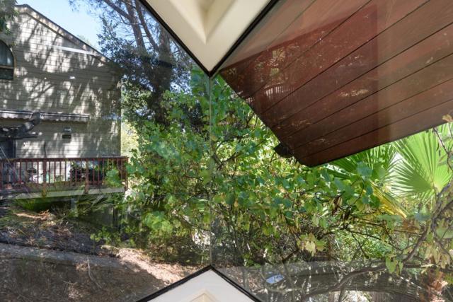 3527 Oak Knoll Drive, Redwood City CA: https://media.crmls.org/mediaz/379ea35f-a835-4aa8-a7c1-ecbc30b70f35.jpg
