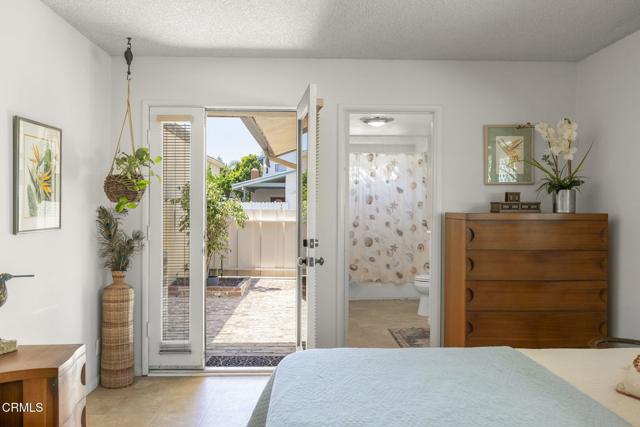 4907 Island View Street, Oxnard CA: https://media.crmls.org/mediaz/379ed7d2-2d1a-47ff-8595-62936af670b3.jpg