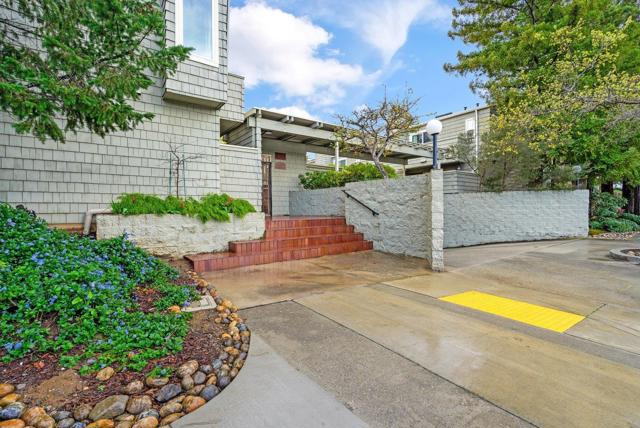 272 State Street, San Mateo CA: https://media.crmls.org/mediaz/379f1094-9598-477c-9f91-064f023945ba.jpg