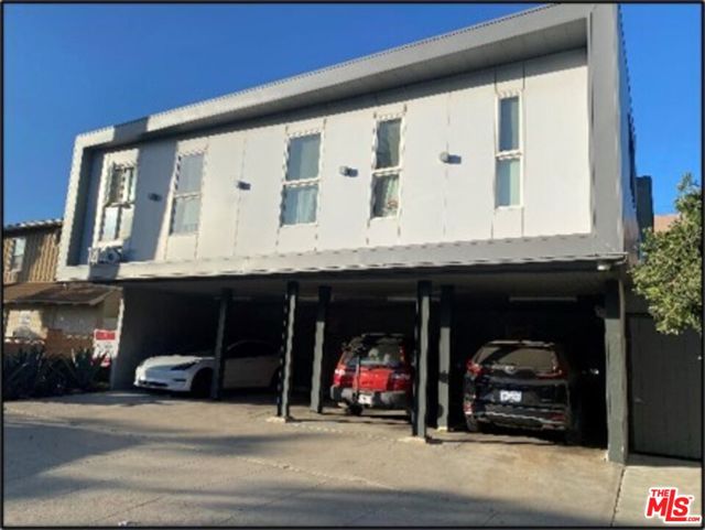 Listing Details for 1445 9th Street, Santa Monica, CA 90401