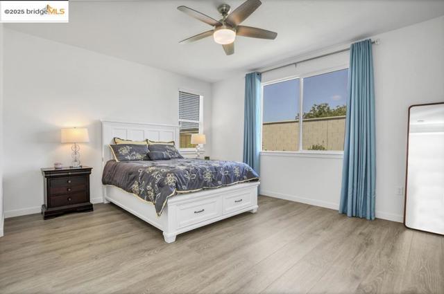 5424 Nimis Way, Antioch CA: https://media.crmls.org/mediaz/379f431f-8241-43f1-a453-54a4a8314029.jpg