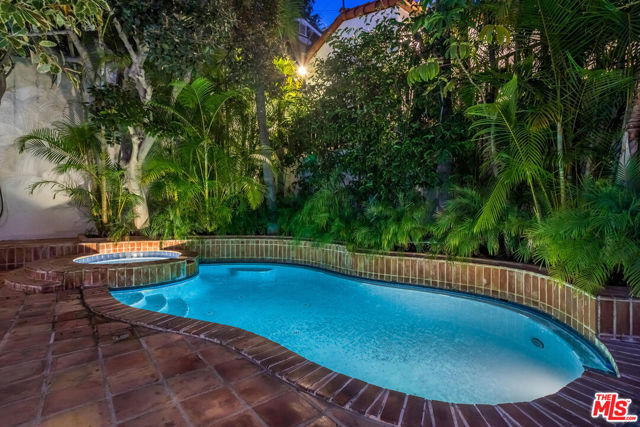 7825 Hillside Avenue, Los Angeles CA: https://media.crmls.org/mediaz/37a10737-c008-41f8-91a3-3dd5c558c6c8.jpg