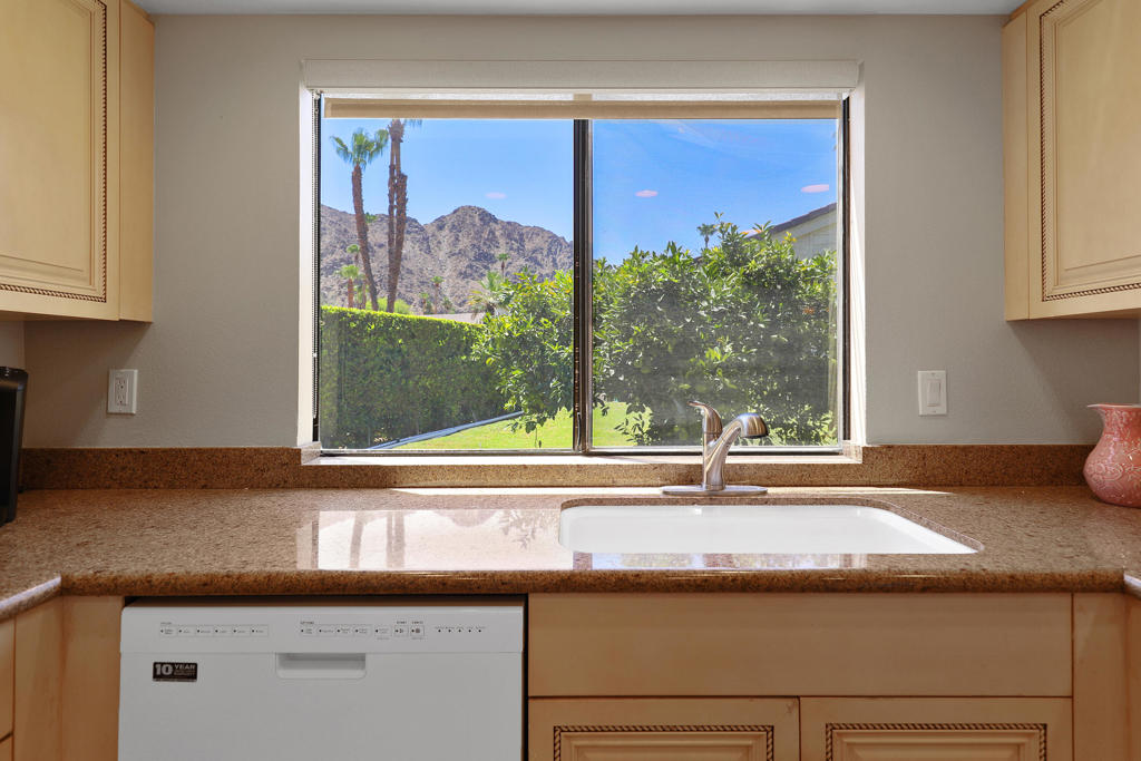 MLS #219149451DA image #16