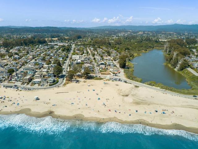 2727 E Cliff Drive, Santa Cruz CA: https://media.crmls.org/mediaz/37a25535-db85-4656-ad19-c2033a729ebc.jpg