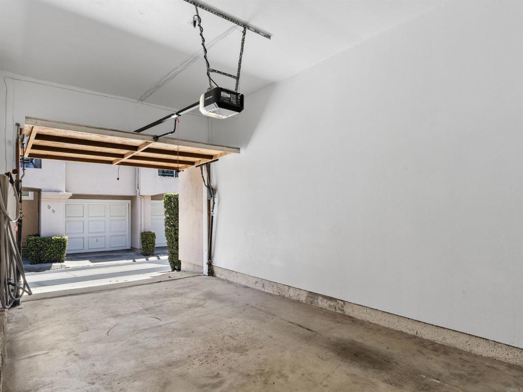 7275 Calabria Ct - photo 16