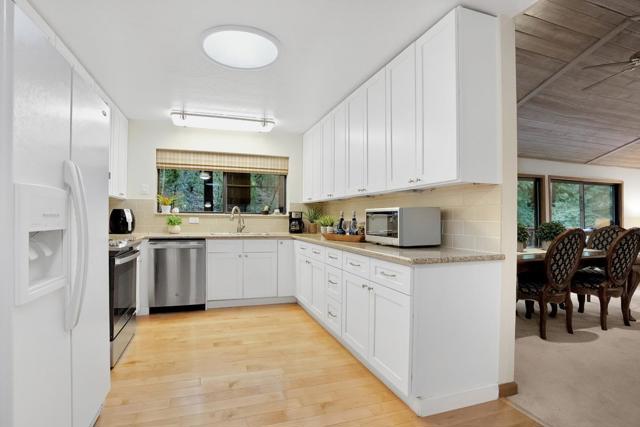 14430 Old Japanese Road, Los Gatos CA: https://media.crmls.org/mediaz/37a357d0-fcfe-4cc4-9db2-ea9e76fea75c.jpg