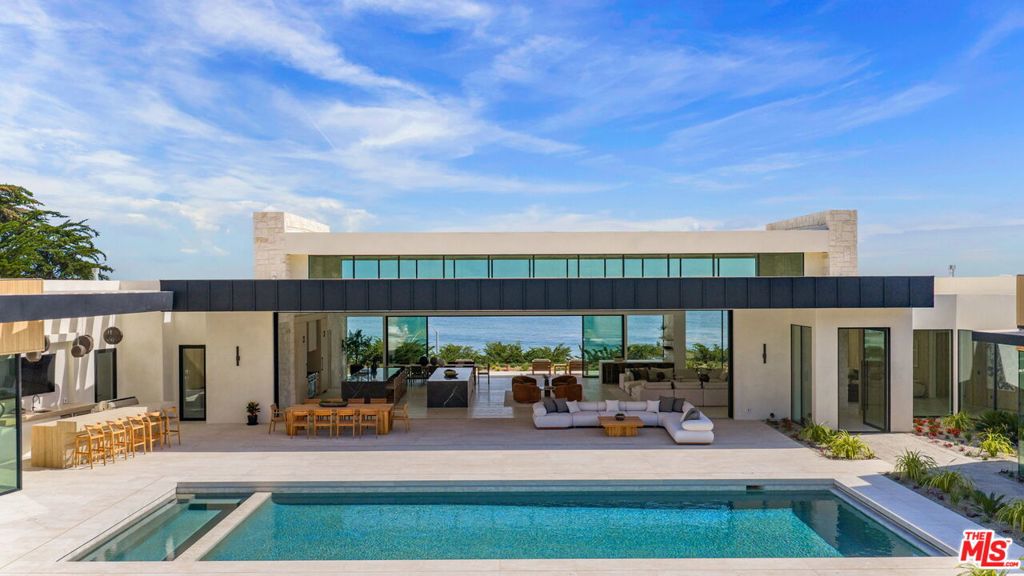 11624 Ellice Street — architectural residence