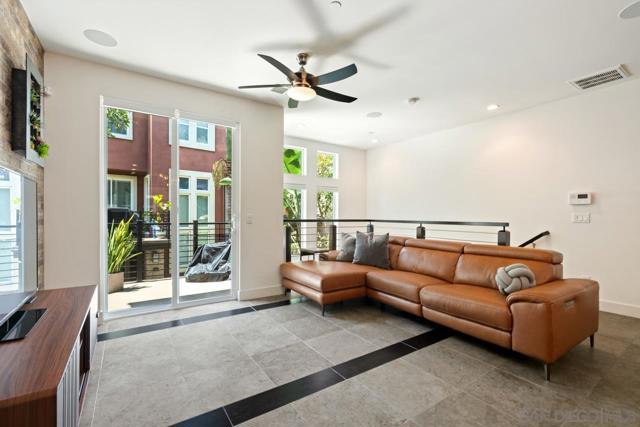 7839 Inception Way, San Diego CA: https://media.crmls.org/mediaz/37a4de98-d037-47d5-885c-6c79339007d3.jpg