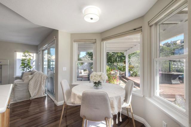 Detail Gallery Image 14 of 74 For 10847 Portobelo Dr, San Diego,  CA 92124 - 4 Beds | 3 Baths