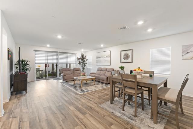 25709 Buckeye Meadow Lane, Homeland CA: https://media.crmls.org/mediaz/37a5960c-cea1-473e-a418-076565e4b5e3.jpg