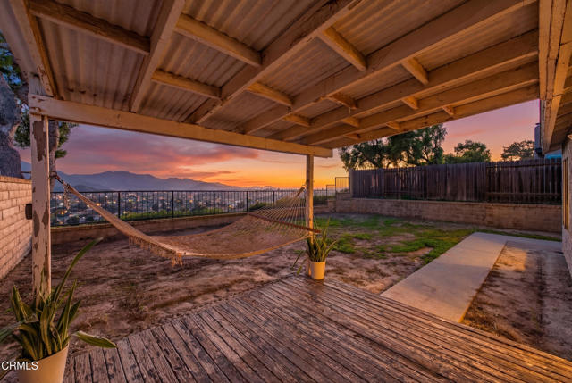 Detail Gallery Image 2 of 42 For 5174 Laurel Park Dr, Camarillo,  CA 93012 - 3 Beds | 2 Baths