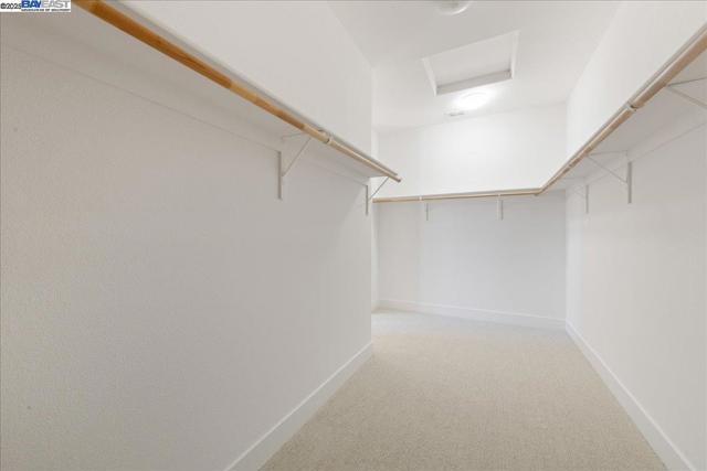 4058 Chalk Hill Way, Dublin CA: https://media.crmls.org/mediaz/37a61e18-fb69-4c6b-8d0f-c30500420f6f.jpg