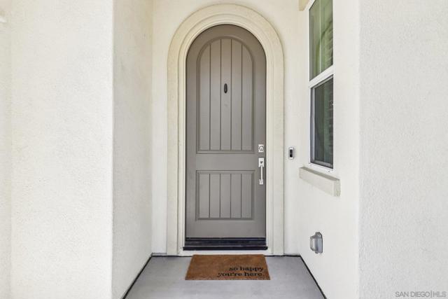 6698 Spartina Ct, Carlsbad CA: https://media.crmls.org/mediaz/37a679c2-4bc0-4752-855d-4e085b3dd383.jpg