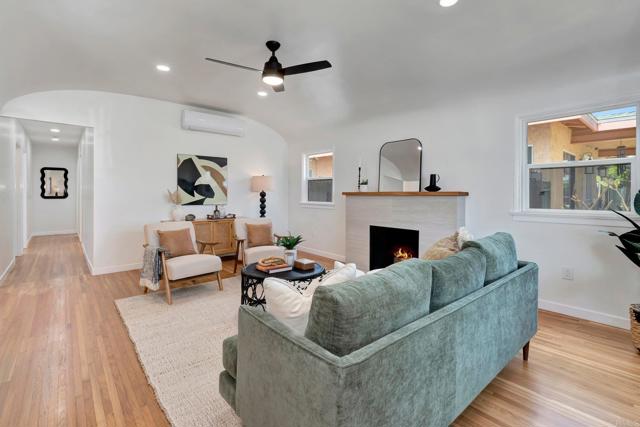 Image 9 of 41 For 4406 40th St