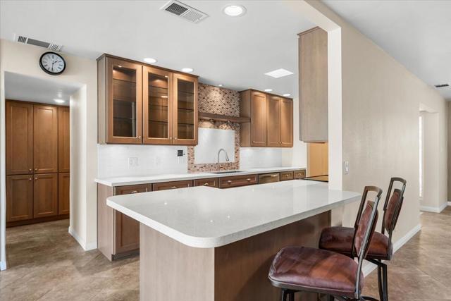 46205 Burroweed Lane, Palm Desert CA: https://media.crmls.org/mediaz/37aa03b5-957b-4720-9180-6a11a6a70062.jpg