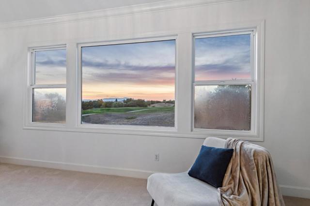 4986 Grayhawk Court, Dublin CA: https://media.crmls.org/mediaz/37acbef2-f1a9-4bf7-8f88-5984df332660.jpg