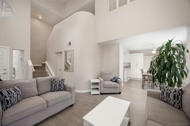 11944 Avenida Marcella, El Cajon CA: https://media.crmls.org/mediaz/37acc0e0-3587-4d04-92d7-57b6327531ee.jpg