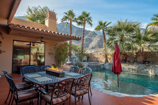 77170 Casa Del Sol, La Quinta CA: https://media.crmls.org/mediaz/37aded90-989c-4f4a-8ad2-05bc69f26546.jpg