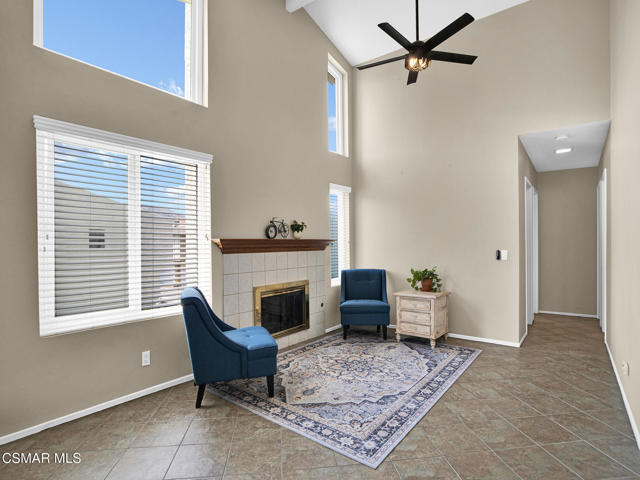 1938 Stow Street, Simi Valley CA: https://media.crmls.org/mediaz/37ae6de2-9ac5-4bab-97d0-213c23acfd73.jpg