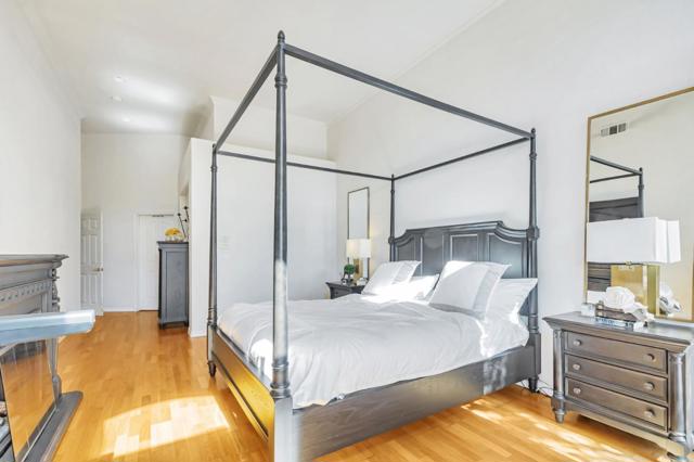 1140 Mallard Ridge, San Jose CA: https://media.crmls.org/mediaz/37aea395-d80b-4681-ac10-e488ad7ca5dc.jpg