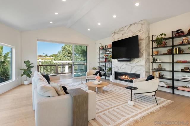 3360 Mount Laurence, San Diego CA: https://media.crmls.org/mediaz/37aed3e0-1594-4f82-92de-c3c3999b02c9.jpg