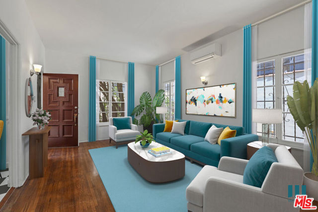 8433 Blackburn Avenue, Los Angeles CA: https://media.crmls.org/mediaz/37af3833-d137-414f-8aa4-3683bad2f1c9.jpg