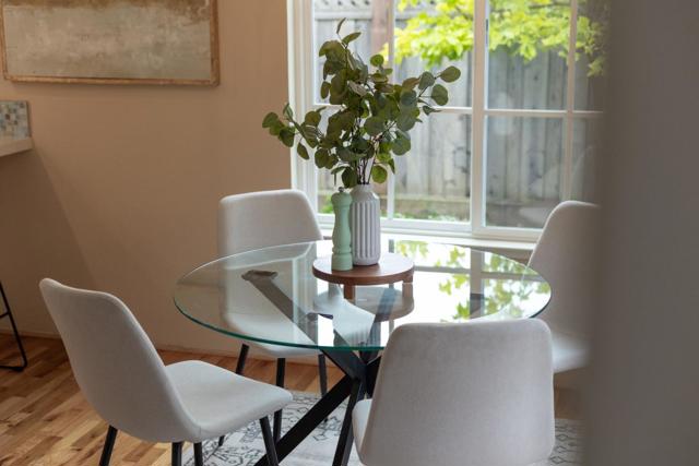 5334 Soquel Drive, Soquel CA: https://media.crmls.org/mediaz/37afdc80-0b80-4844-bd26-adc145dd0162.jpg