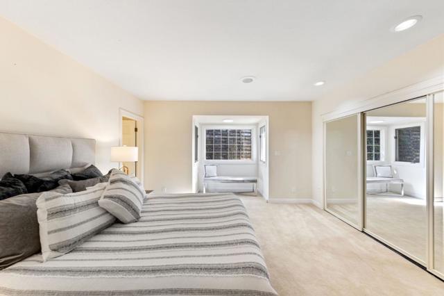 1035 Macadamia Drive, Hillsborough CA: https://media.crmls.org/mediaz/37b05be3-abe6-45d7-bffe-26a8a0d7e386.jpg