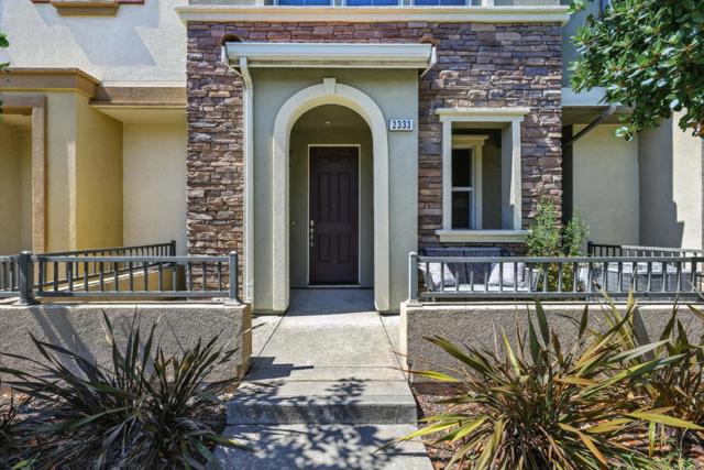2333 Gibbons Street, Hayward CA: https://media.crmls.org/mediaz/37b0a048-dd42-47ca-8b17-d9046513f77c.jpg