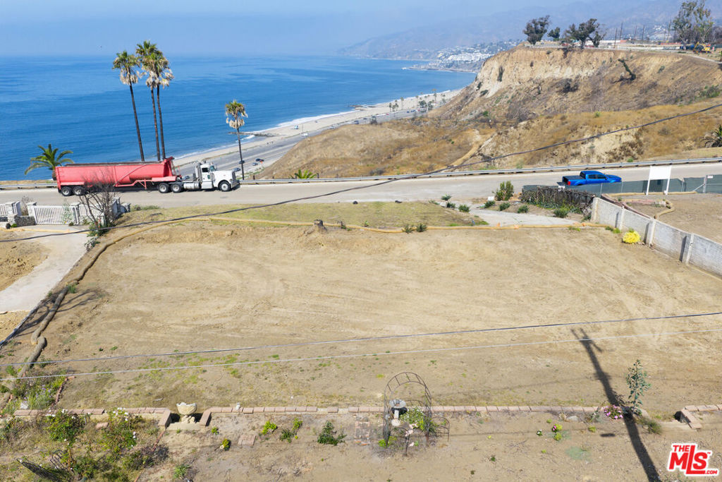 MLS #25587669 image #23