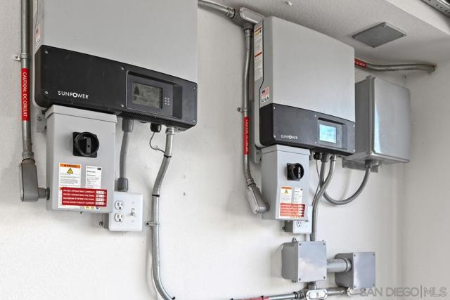 30830 Ranch Creek Rd, Valley Center CA: https://media.crmls.org/mediaz/37b351f4-79ce-4f3a-9a21-67ab8e29a851.jpg