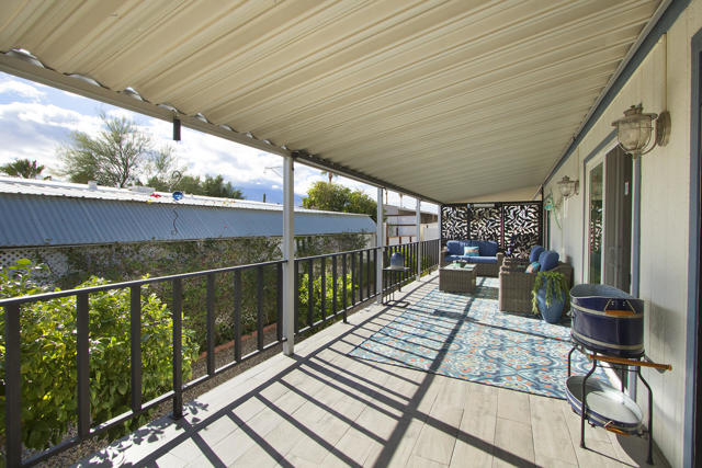 Image 1 of 45 For 14777 Palm Drive  186