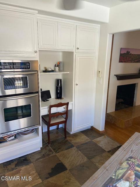 2141 Basswood Court, Westlake Village CA: https://media.crmls.org/mediaz/37b4bf04-51ac-4cca-828e-f588974d1131.jpg