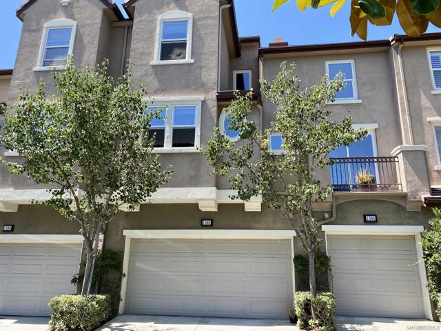 1386 Dandelion Way, San Marcos CA: https://media.crmls.org/mediaz/37b5fd78-9485-4122-9db5-d22db41a6333.jpg