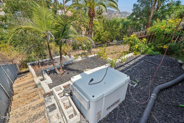 4255 Raynol Street, Los Angeles CA: https://media.crmls.org/mediaz/37b624d4-b304-4b9d-a580-629af60950be.jpg