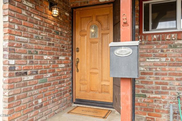 Detail Gallery Image 6 of 40 For 4725 Loma Vista Rd, Ventura,  CA 93003 - 3 Beds | 2 Baths