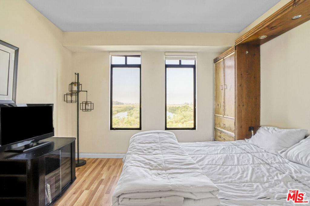 MLS #25587815 image #9