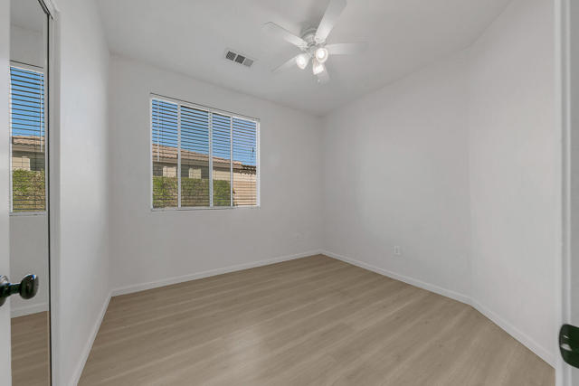 43820 Cape Cod Court, Indio CA: https://media.crmls.org/mediaz/37b7ab85-1ec4-4644-8be0-d30bdc3970fc.jpg