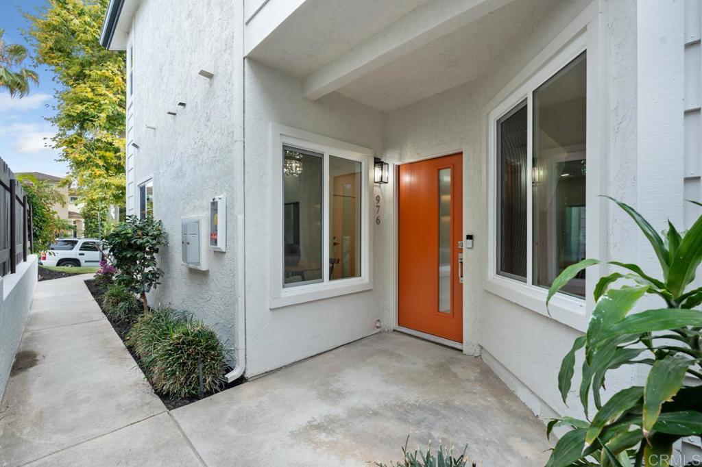 976 Sapphire Street - photo 7