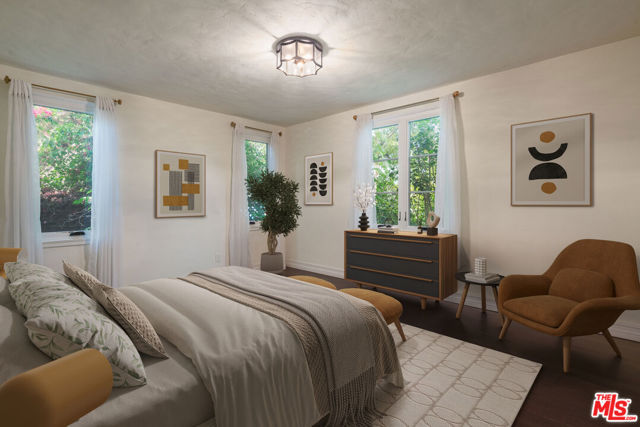 333 Virginia Avenue, Pasadena CA: https://media.crmls.org/mediaz/37b9336e-c92b-4dc2-b20f-0df0a64ad6ee.jpg