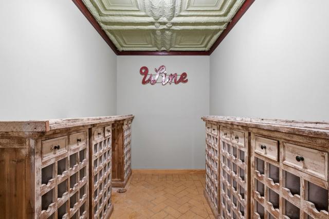 711 W California Way, Redwood City CA: https://media.crmls.org/mediaz/37b9cf49-c0ac-45cc-8eac-6be799b5bdad.jpg