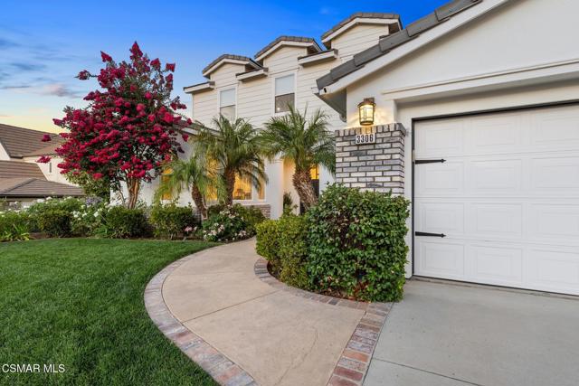 3306 Rising Star Avenue, Simi Valley CA: https://media.crmls.org/mediaz/37ba2958-7025-4a32-be34-9d0a70a2cada.jpg