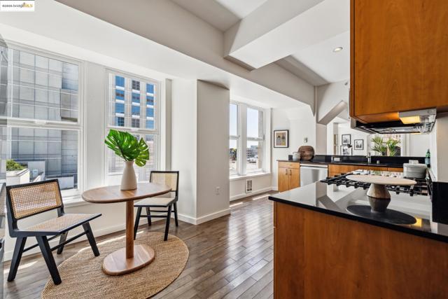 1615 Broadway, Oakland CA: https://media.crmls.org/mediaz/37bcae4c-be0e-4b20-8373-a627d8467674.jpg