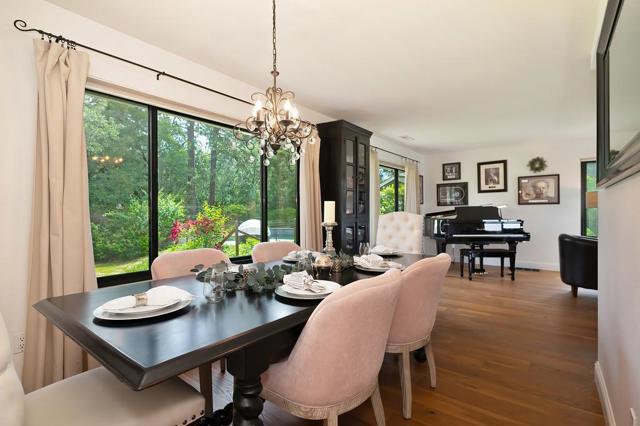 2640 Gayle Lane, Auburn CA: https://media.crmls.org/mediaz/37bcbe94-034d-4d9b-bdb2-1b638d8a26e5.jpg
