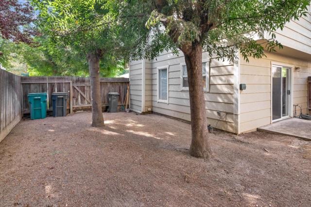 310 Mustang Court, King City CA: https://media.crmls.org/mediaz/37bcef6c-d4c7-4bfc-846f-ad612271632d.jpg