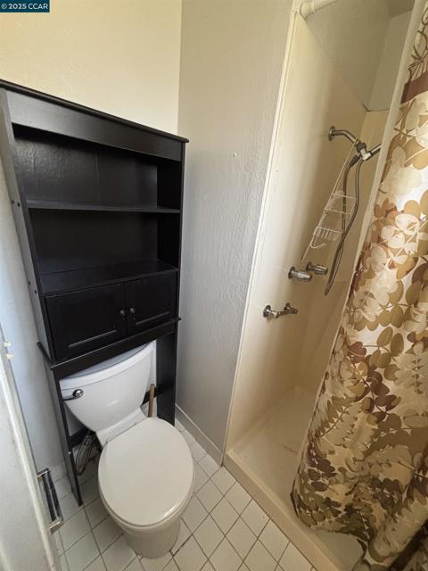 2765 Tuolumne Street, Vallejo CA: https://media.crmls.org/mediaz/37bd27a4-0a4c-4d85-b9ac-77a1f12f8c86.jpg