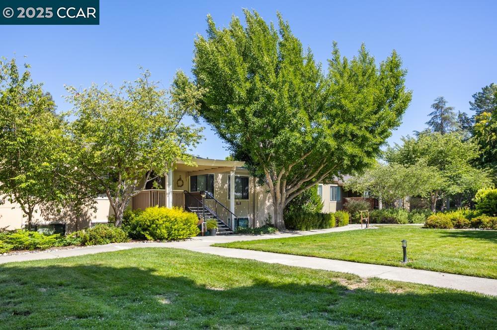 1115 Oakmont Dr #5