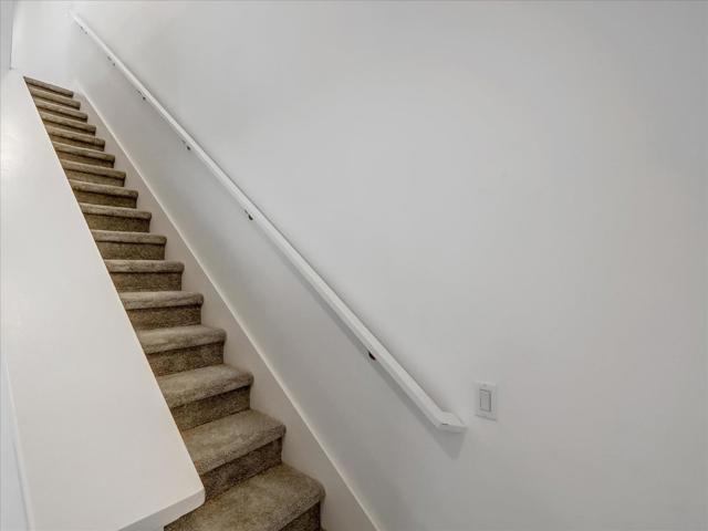 1452 N Harbor Boulevard, Santa Ana CA: https://media.crmls.org/mediaz/37bdcab7-334b-4975-b207-8d19fc3f57a6.jpg