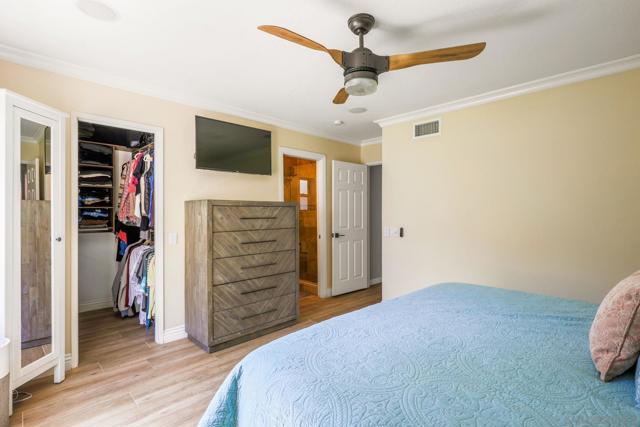 22642 Via Santiago, Mission Viejo CA: https://media.crmls.org/mediaz/37be0678-439e-4031-b6ab-cf08253f6a6b.jpg